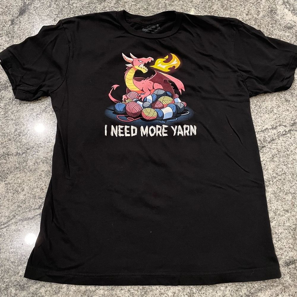 tee turtle | Women | Medium | Short Sleeve Tee | crew neck